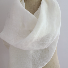 Load image into Gallery viewer, Finest Linen scarf - white