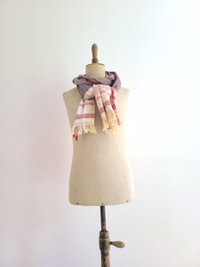 Finest Cotton scarf - beige with red stripes
