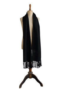 Medium black scarf
