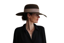Load image into Gallery viewer, Capeline Hat - Brown