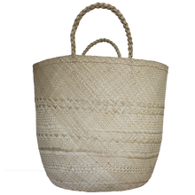 Load image into Gallery viewer, Large Natural Iraca Palm Basket